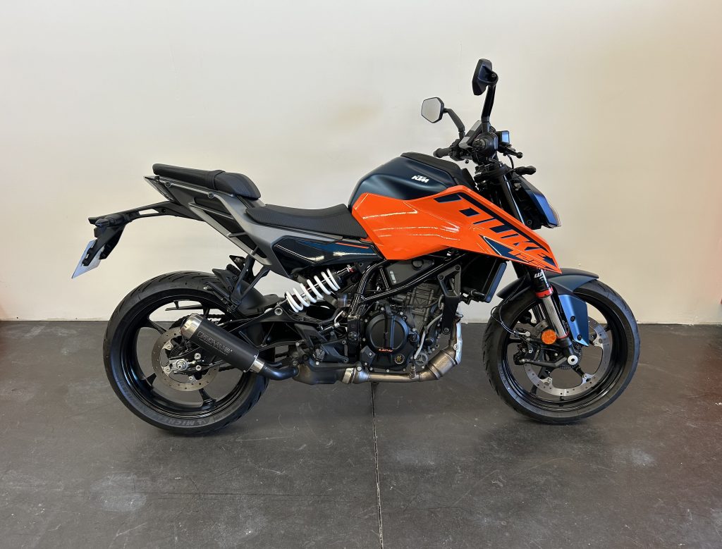 KTM 125 DUKE 2024